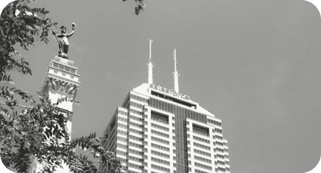 Bank One Tower from Memorial Circle